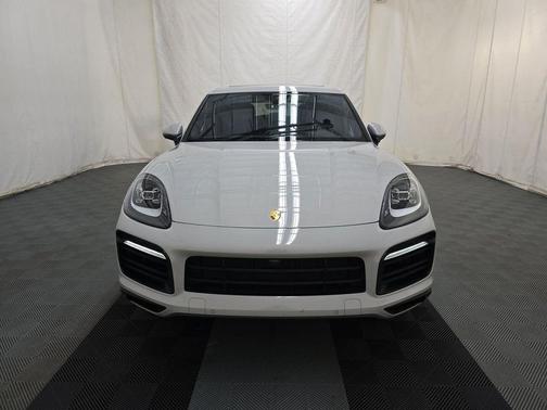 2023 Porsche Cayenne S