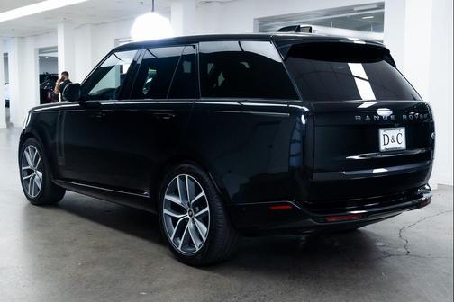 2023 Land Rover Range Rover Autobiography