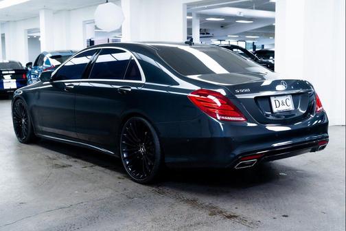 Magnetite Black Metallic 2015 Mercedes-Benz S-Class S 550