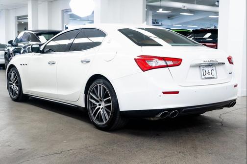 2016 Maserati Ghibli S