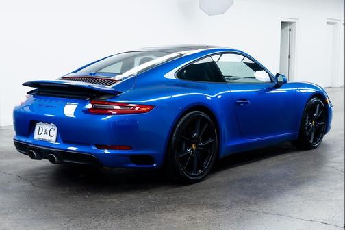 2017 Porsche 911 Carrera