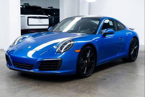 2017 Porsche 911 Carrera