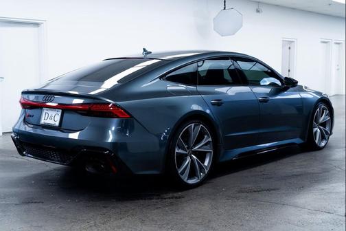 2021 Audi RS 7 4.0T