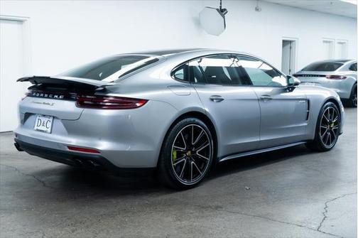 2019 Porsche Panamera E-Hybrid Turbo S