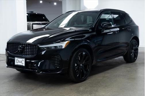 2024 Volvo XC60 Recharge Plug-In Hybrid T8 Ultimate Black Edition