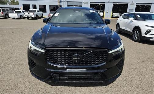 2024 Volvo XC60 Recharge Plug-In Hybrid T8 Ultimate Black Edition