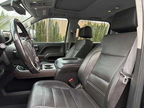 2019 GMC Sierra 2500 Denali