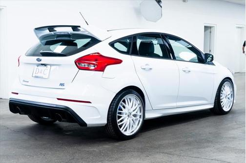 2017 Ford Focus RS Base