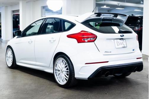2017 Ford Focus RS Base