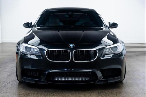 2013 BMW M5 Base