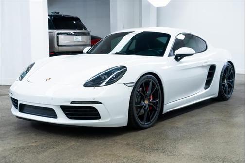 2018 Porsche 718 Cayman T