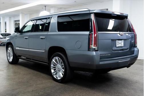 2019 Cadillac Escalade ESV Platinum