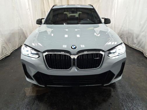 Brooklyn Grey Metallic 2024 BMW X3 M40i