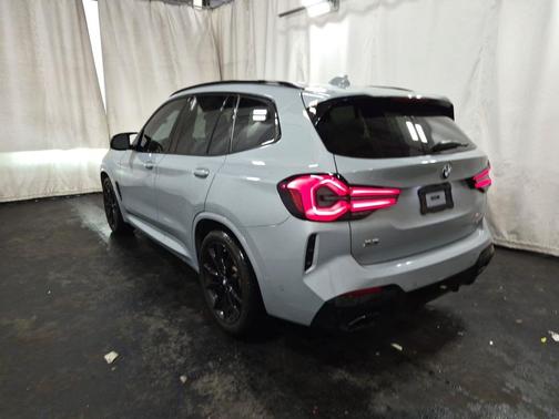 Brooklyn Grey Metallic 2024 BMW X3 M40i