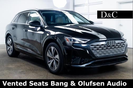 2024 Audi Q8 e-tron Premium Plus