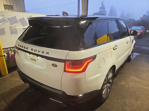 2022 Land Rover Range Rover Sport HSE Silver Edition