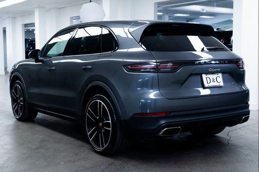 2023 Porsche Cayenne S