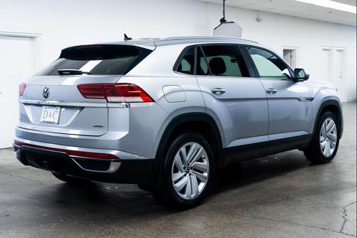 2020 Volkswagen Atlas Cross Sport 3.6L V6 SE w/Technology