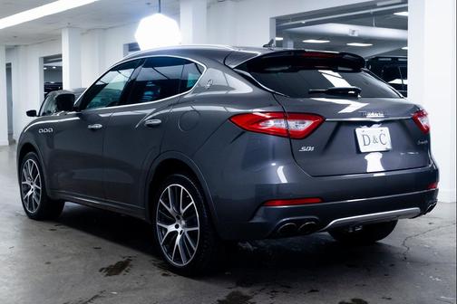 2017 Maserati Levante S