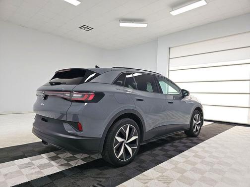 Pure Gray 2023 Volkswagen ID.4 AWD Pro S