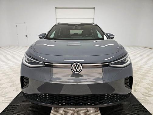 Pure Gray 2023 Volkswagen ID.4 AWD Pro S