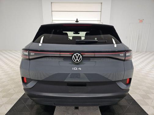 Pure Gray 2023 Volkswagen ID.4 AWD Pro S