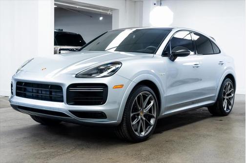 2023 Porsche Cayenne E-Hybrid S