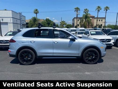 2017 Porsche Cayenne S