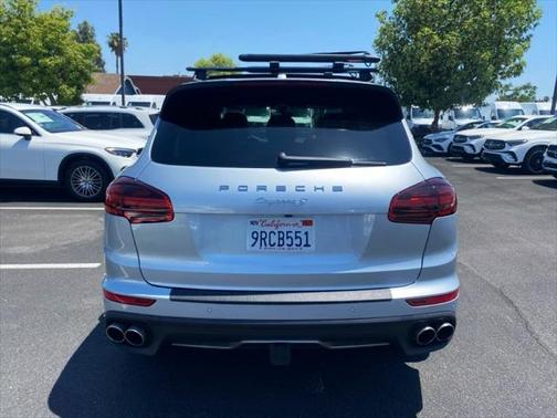 2017 Porsche Cayenne S