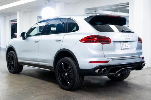 2017 Porsche Cayenne S