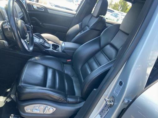 2017 Porsche Cayenne S