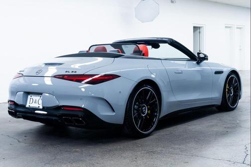 2022 Mercedes-Benz AMG SL 63 Base