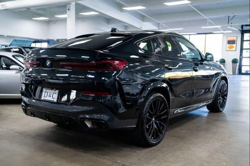 Black 2023 BMW X6 xDrive40i
