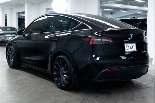 2023 Tesla Model Y Performance Dual Motor All-Wheel Drive