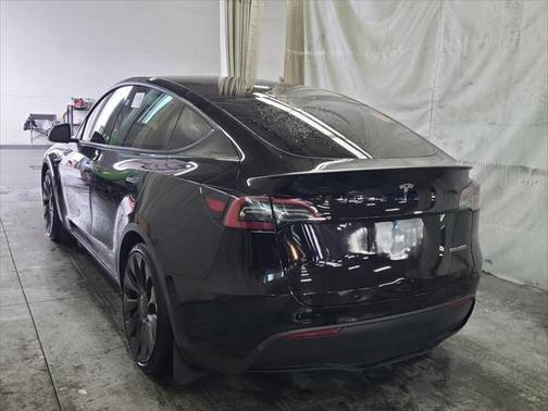 2023 Tesla Model Y Performance Dual Motor All-Wheel Drive