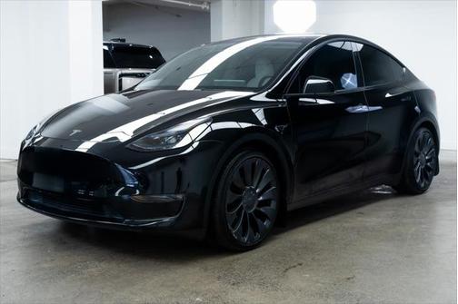 2023 Tesla Model Y Performance Dual Motor All-Wheel Drive