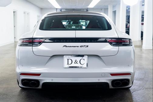 2020 Porsche Panamera GTS
