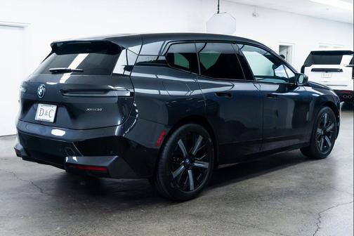 2022 BMW iX xDrive50