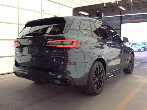 2022 BMW X5 PHEV xDrive45e
