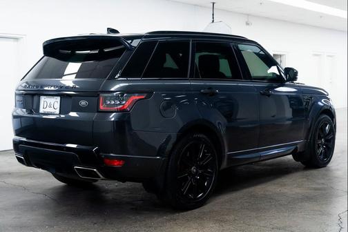 2021 Land Rover Range Rover Sport SE