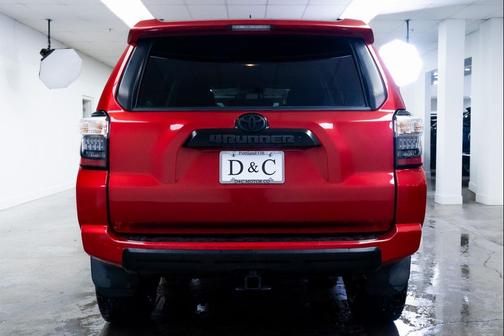 2022 Toyota 4Runner TRD Off Road