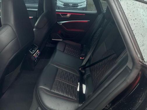 2021 Audi RS 7 4.0T