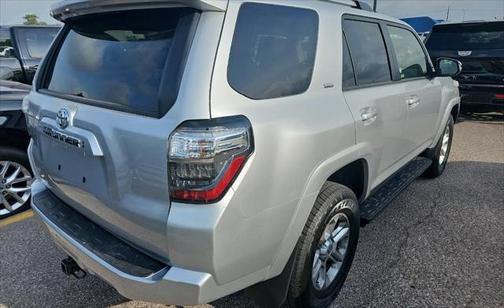 2024 Toyota 4Runner SR5 Premium