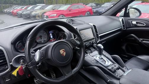 2013 Porsche Cayenne Cayenne