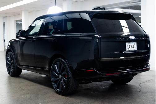 2023 Land Rover Range Rover SV