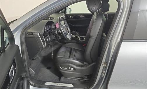 2021 Porsche Cayenne E-Hybrid S