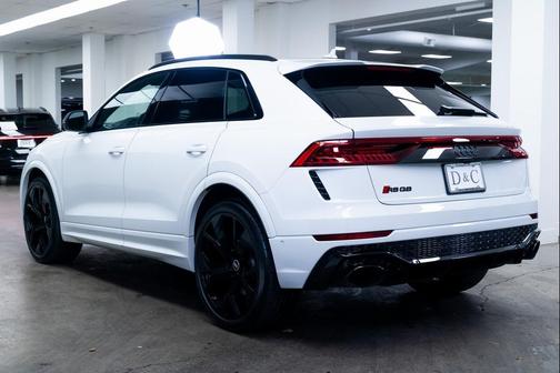 2023 Audi RS Q8 4.0T
