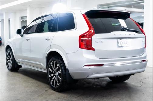 2022 Volvo XC90 Recharge Plug-In Hybrid T8 Inscription 6 Passenger