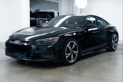2022 Audi e-tron GT Prestige
