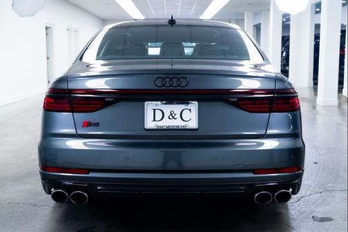 2025 Audi S8 4.0T